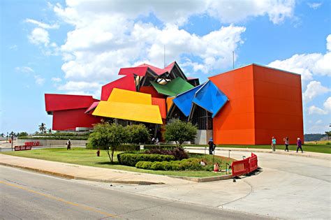 Panamá usa energía solar en su Biomuseo | World Energy Council Panama