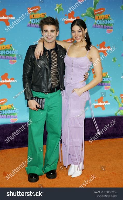 Jack Griffo Kira Kosarin Nickelodeon Kids Stock Photo 2272323031 | Shutterstock