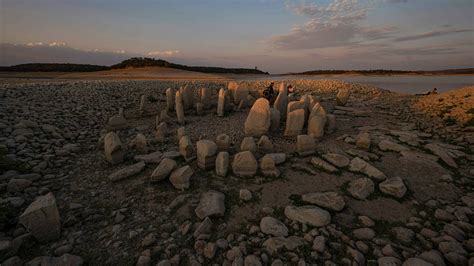 With Drought, ‘Spanish Stonehenge’ Emerges Once Again - The New York Times