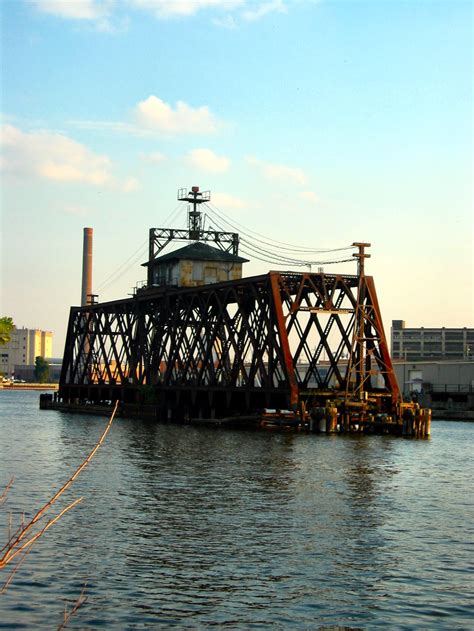 Soul Amp: Sunset Photos of Milwaukee Drawbridges in the Third Ward and An Old Swivel Bridge ...