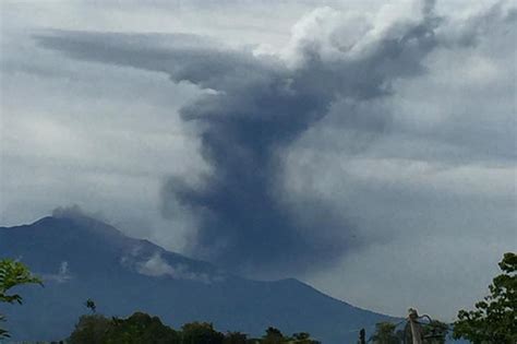 Kanlaon volcano erupts, spews 400-meter ash plume | ABS-CBN News