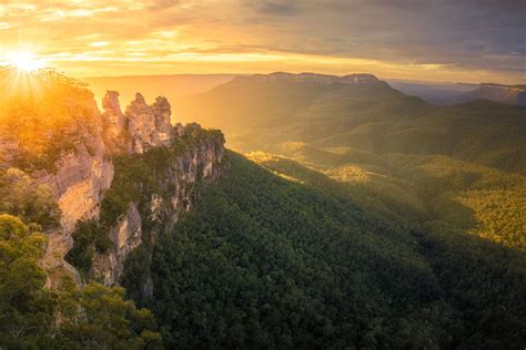 The Three Sisters, Echo Point | Blue Mountains Australia