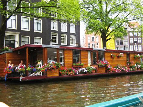 NETHERLANDS, AMSTERDAM, houseboat Houseboat Amsterdam, Amsterdam Canals, Boat Restoration, Canal ...