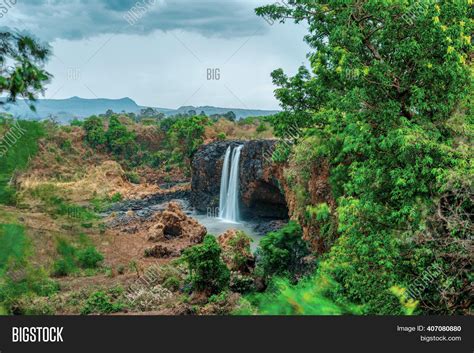 Blue Nile Waterfalls Image & Photo (Free Trial) | Bigstock