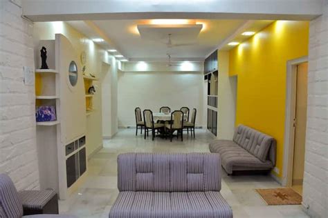 Colaba Holiday Rentals & Homes - Colaba, Mumbai, India | Airbnb