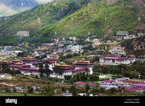 Kingdom of Bhutan, royal palace in Bhutan Stock Photo: 123135222 - Alamy