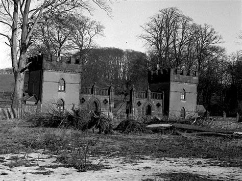 OLD !! Drumchapel .... Oh wow ! | Glasgow scotland, Glasgow, Old photos