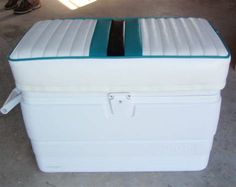 » 54 qt Marine Igloo Cushion BB Upholstery