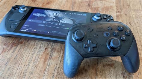 How to use controllers on the Steam Deck | PC Gamer