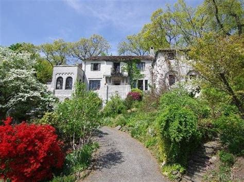 Riverdale Bronx Apartments For Sale - The Riverdale Stories