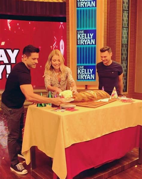 Kelly Ripa Celebrated Her Birthday With Multiple Cakes: Photos