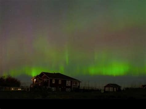 Watch an Amazing Time Lapse Video of Aurora Borealis Natural Light ...