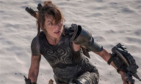 ¡Así se verán las Dual Blades! Lanzan nueva imagen de Milla Jovovich en ...