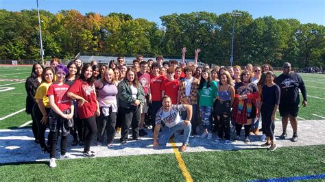 Matawan Regional High School on Twitter: "Fall pep rally!!!! https://t.co/VPn5A3fm1n" / Twitter