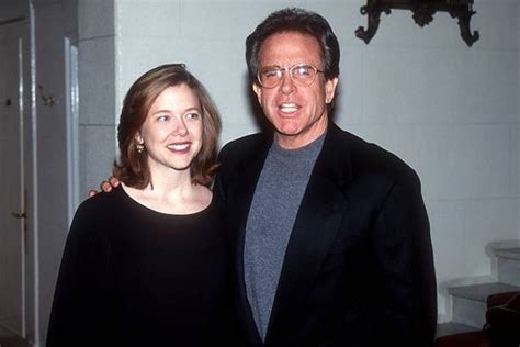 Annette Bening and Warren Beatty attend the German film premiere of "Bugsy" - February 3, 1992 ...