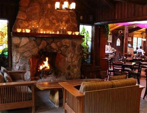 Big Sur River Inn Restaurant