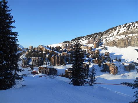 Avoriaz Ski Resort | Avoriaz Ski Map | R&S Chalet Collection