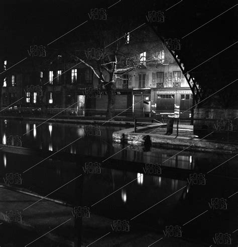 Le canal Saint-Martin. Paris (10e arr.), 1937.