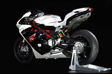 MV Agusta MV Agusta F4 RR - Moto.ZombDrive.COM