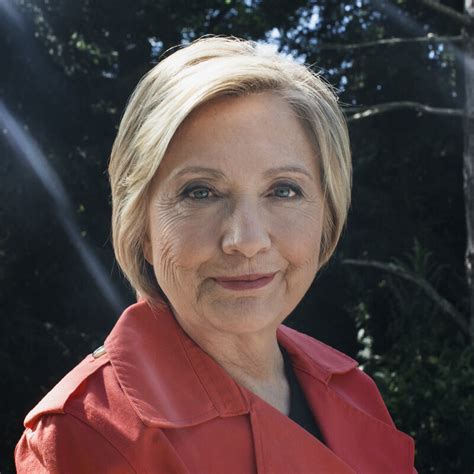 Hillary Clinton Without Makeup - Mugeek Vidalondon