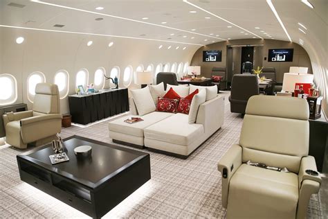 'Dream Jet' Boeing 787-8 interior impresses at the Paris Air Show ...