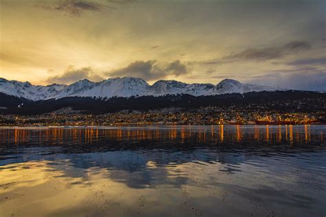 Mountain Climbing - Ushuaia. Mountaineering trips and summits