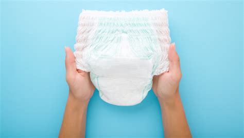 Pull-Ups vs. Diapers: What’s the Difference? | WonderBaby.org