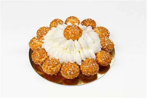 Gâteau Saint Honoré Recipe with Chouquettes - Chef Iso