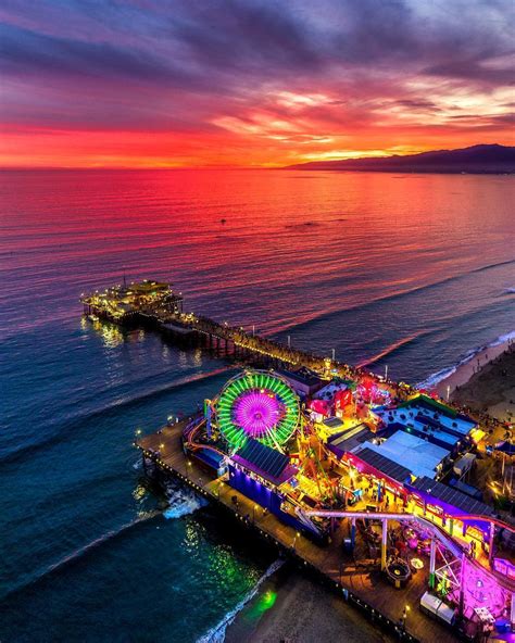 The beautiful Santa Monica Pier at sunset. : r/SantaMonica