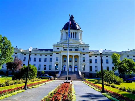 History and Culture by Bicycle: Pierre, SD: South Dakota State Capitol ...