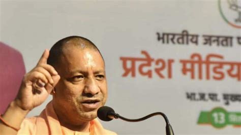 Yogi Adityanath for withdrawal of all Epidemic Act cases - Hindustan Times