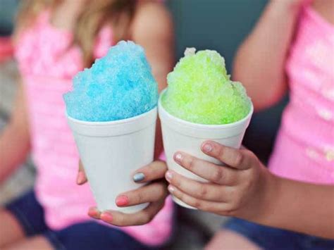 Cool Down with Super-Easy Homemade Snow Cones | Homemade snow cones ...