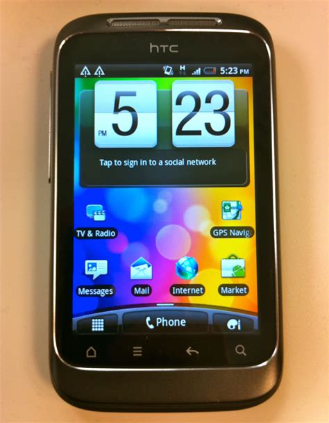 Video: Bell HTC Wildfire S Review - MobileSyrup