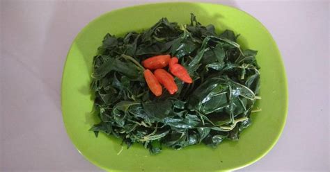 Resep Daun Singkong rebus oleh Grin Gabby - Cookpad