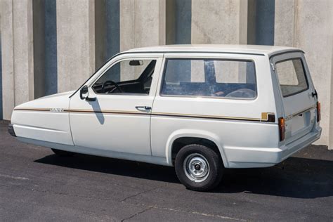 A Reliant Rialto 2 GLS Three-Wheeler In The USA