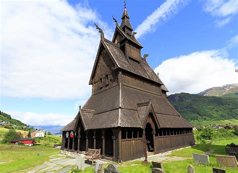 10 of Norway's Most Breathtaking Stave Churches - WorldAtlas