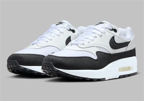 Nike Air Max 1 WMNS White Black Panda DZ2628-102 | SneakerNews.com