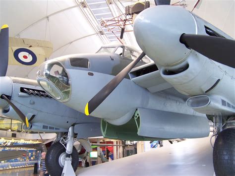 Mosquito at RAF Hendon Ww2 Fighter Planes, Ww2 Planes, Fighter Pilot, Fighter Aircraft, Fighter ...