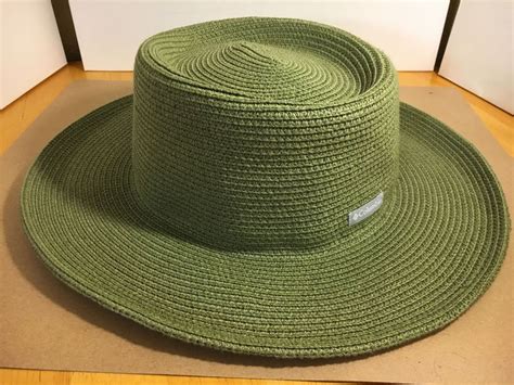 Columbia Sportswear Company Unisex Size L/XL 55% Paper 45% Polyester Green Hat # ...