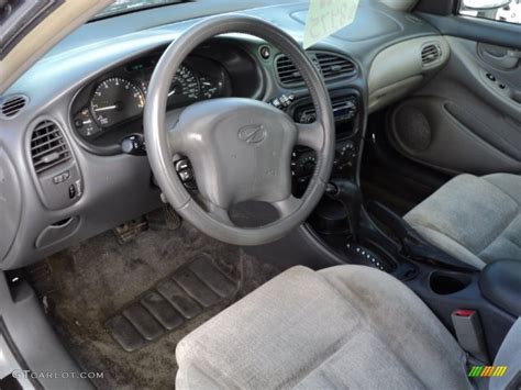 2004 Oldsmobile Alero GL1 Sedan Interior Color Photos | GTCarLot.com