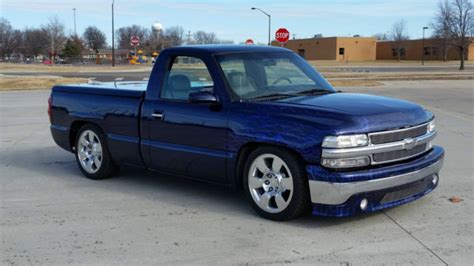 2000 Chevrolet Silverado Custom - 1GCEC14W2YZ141158