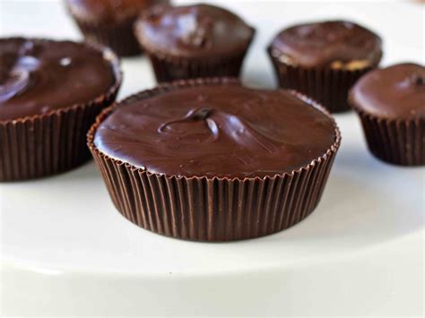 Homemade Chocolate Peanut Butter Cups – Modern Honey