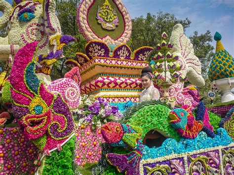 Chiang Mai Flower Festival Photos | Flower festival, Chiang mai, Festival