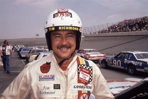 The 8 Best NASCAR Drivers of the 1980s Defined an Era - FanBuzz