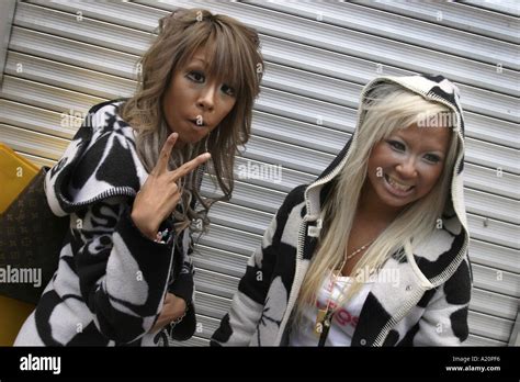 Ganguro style girls in Shibuya, Tokyo, Japan Stock Photo - Alamy