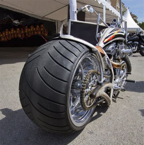 Wide Tire Motorcycles