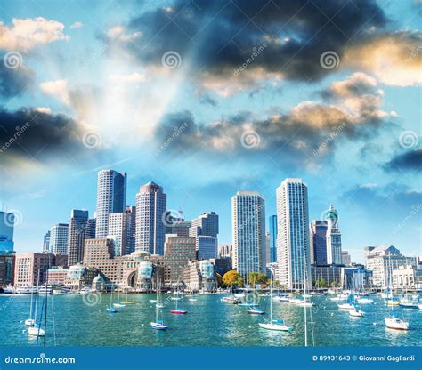 Boston Skyline at Sunset, Massachusetts - USA Stock Image - Image of metropolis, cityscape: 89931643