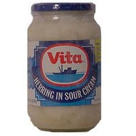 Vita Herring in Sour Cream: Calories, Nutrition Analysis & More | Fooducate