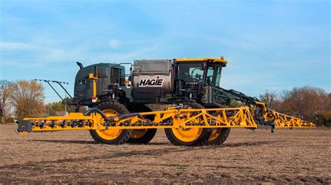 STS12 Hagie™ Self-Propelled Sprayer | Sprayers | John Deere Australia