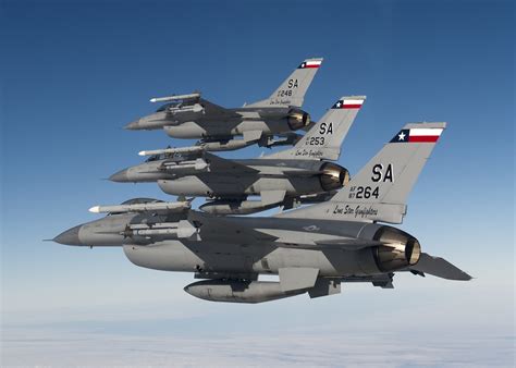 Texas Air National Guard F-16s in Formation - a photo on Flickriver